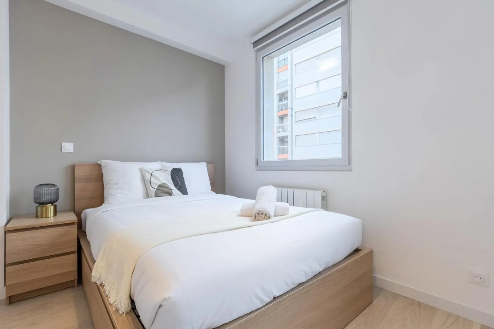 Lille Saint-Michel Fully-Equipped Studio